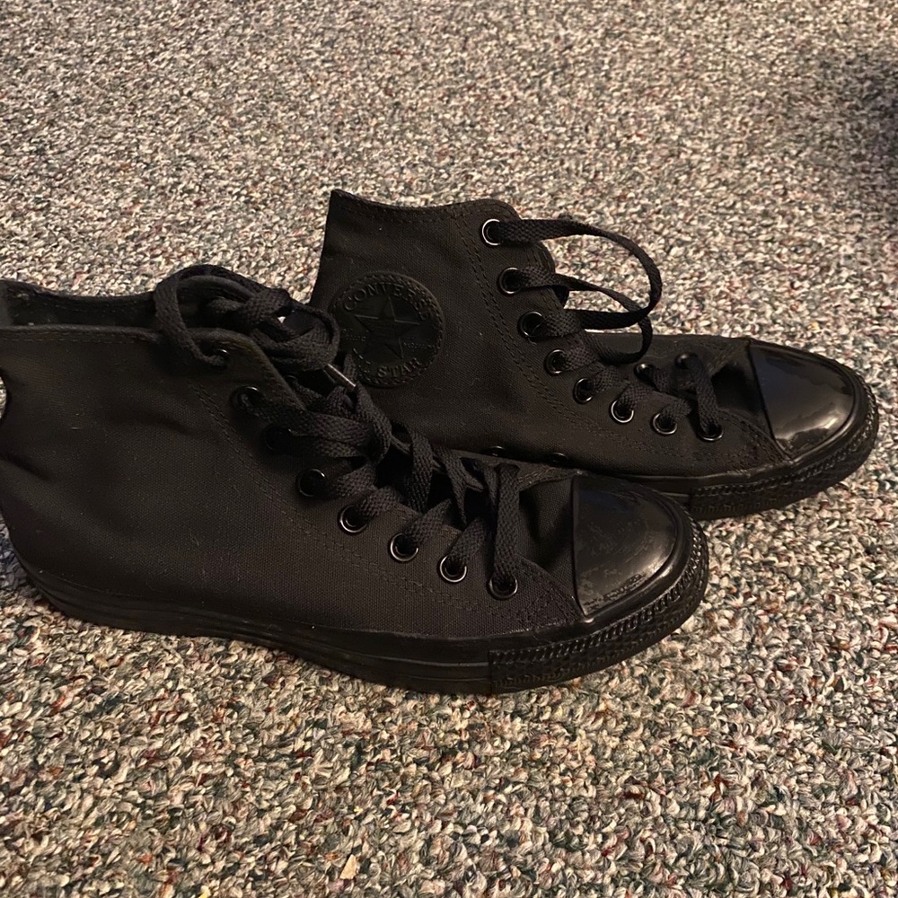 Black Converse Chuck Taylor All Star Hightops